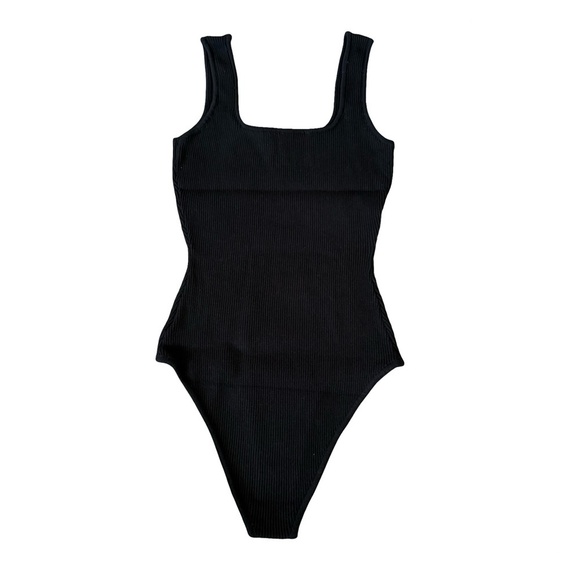 Ribbed Scoop Neck Bodysuit Black - Picture 1 of 4